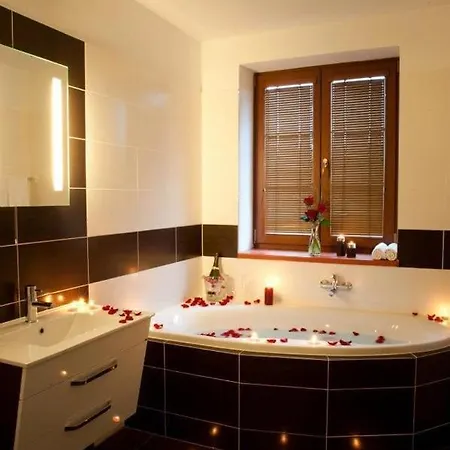 4rooms Nocleg ze śniadaniem Roztoky (Prague-West)