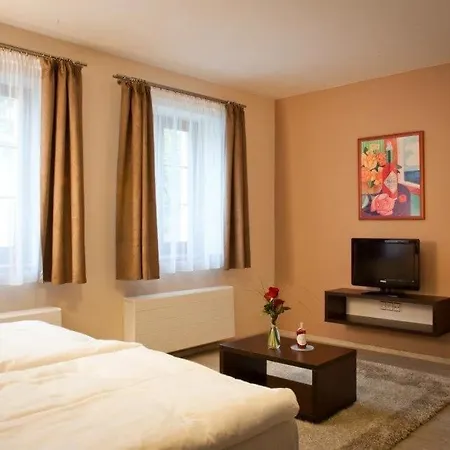 4rooms Nocleg ze śniadaniem Roztoky (Prague-West)